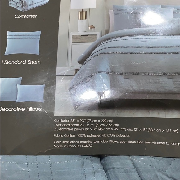 Twin / Twin XL Odessa Blue Comforter Set 4… - Picture 4 of 7